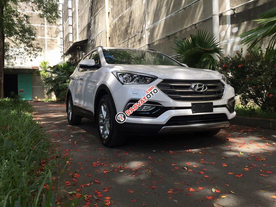 Giá xe Hyundai Santa Fe Đà Nẵng, giảm 230 triệu, trả góp 90% xe, LH Ngọc Sơn: 0911.377.773-0
