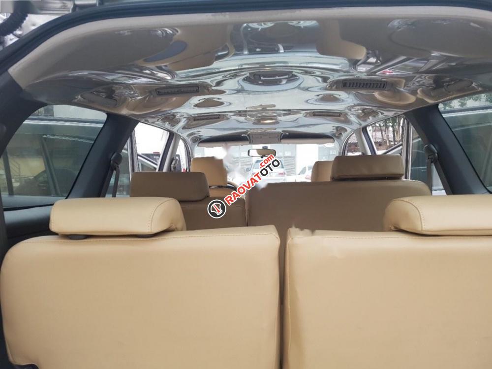 Cần bán lại xe Toyota Innova 2.0 E đời 2013, màu bạc, 555 triệu-5