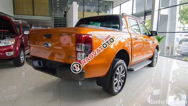 Bán xe Ford Ranger Wildtrak 3.2 4x4 2018, màu cam, xe nhập-15