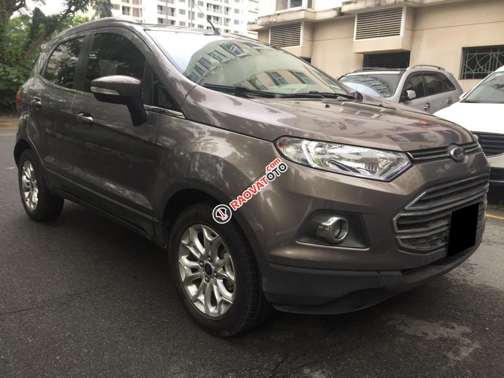 Nhà cần bán chiếc Ford Ecosport 2015 ĐK 2016, màu nâu, xe chạy được 31.000km-0