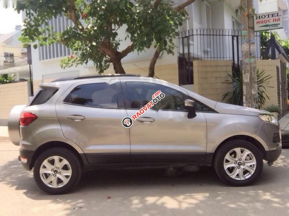 Cần bán lại xe Ford EcoSport 1.5MT đời 2015, màu xám, giá 492tr-8