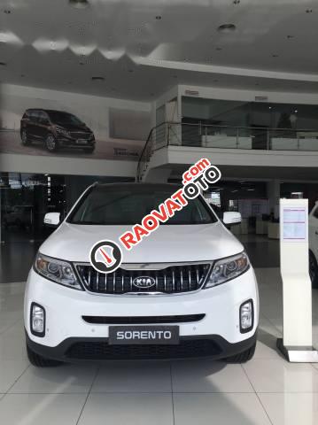 Bán xe Kia Sorento đời 2017, màu trắng giá cạnh tranh-4