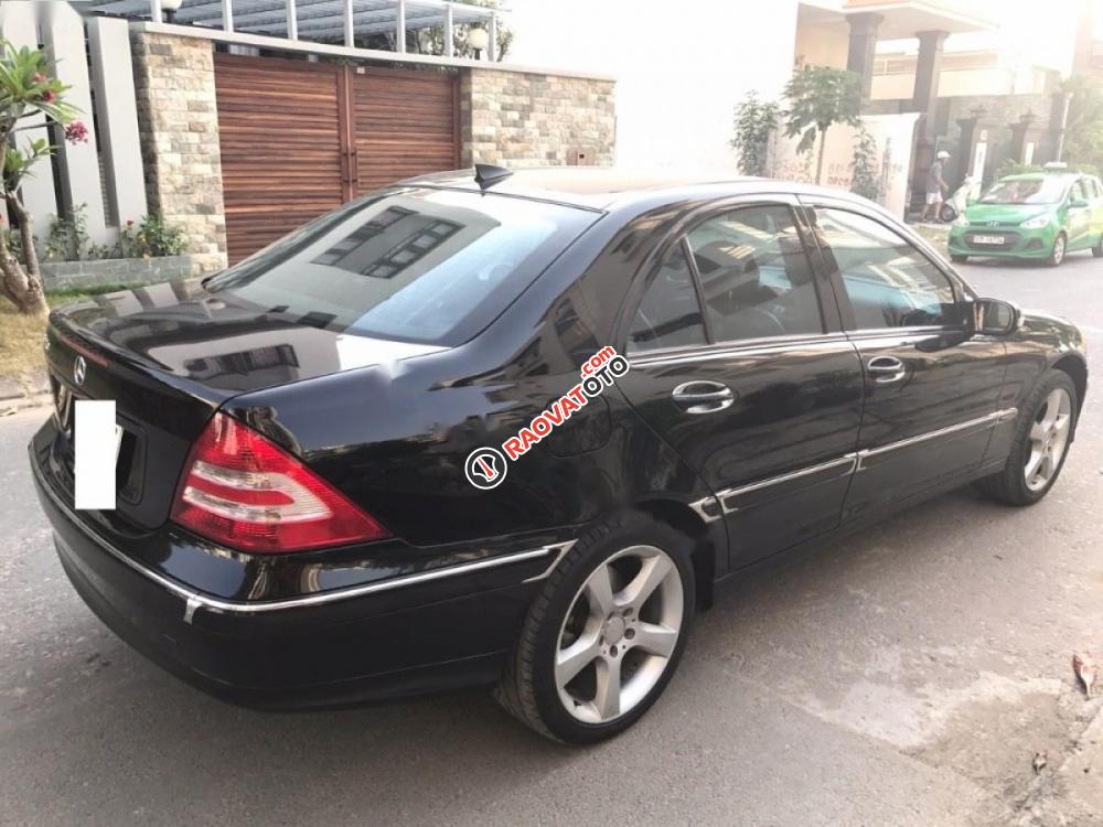 Cần bán Mercedes C240 đời 2005, màu đen số tự động-4