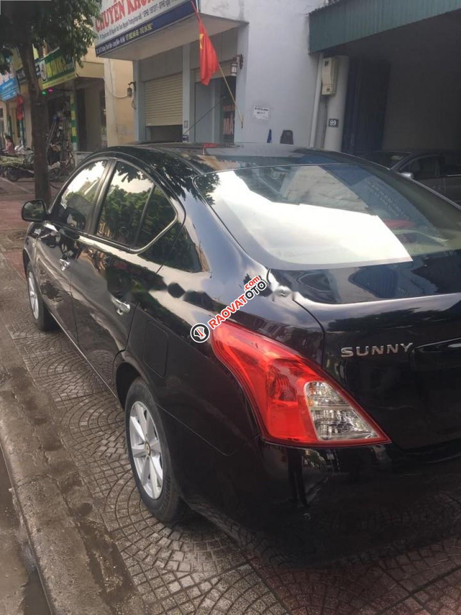 Cần bán xe Nissan Sunny đời 2013, màu đen, giá tốt-2