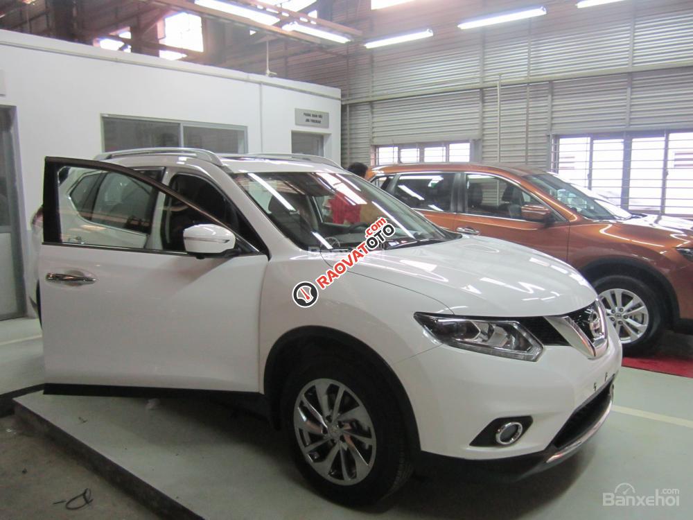 Bán ô tô Nissan X trail SV Premium 2018, màu trắng, Giá KM xin vui lòng liên hệ Ngay sẽ được giá tốt nhất-23