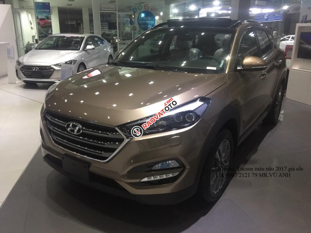 Xe Hyundai Tucson Đà Nẵng model 2018 màu nâu giá sốc, chỉ 760 triệu, Lh: 0941 295 79-4