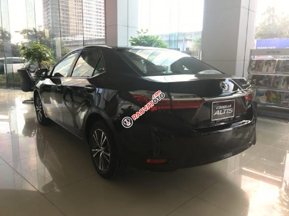 Cần bán xe Toyota Corolla altis 1.8E CVT đời 2017, màu đen giao ngay, giá cạnh tranh tốt nhất Hà Nội-15