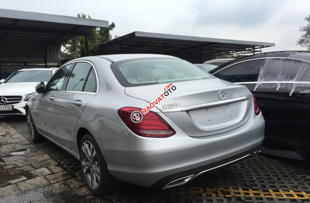 Bán Mercedes C250 2018 siêu sang trọng, đẳng cấp, ưu đãi cực hot-2