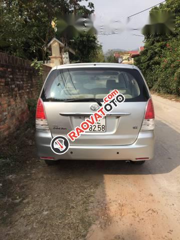 Bán Toyota Innova G đời 2008, màu bạc như mới, 335tr-2