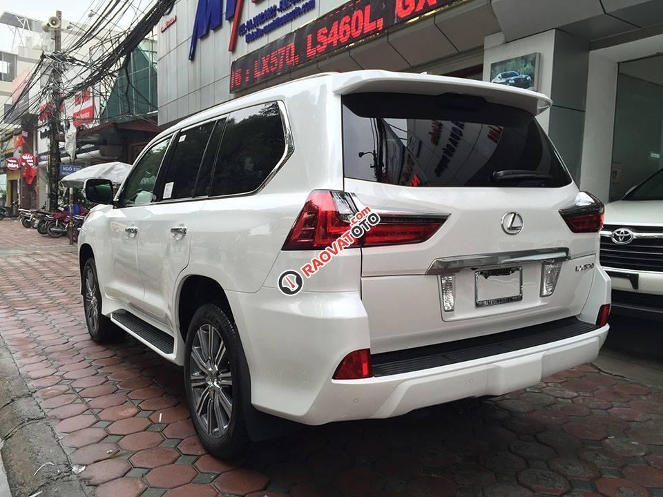 Bán Lexus LX 570 sản xuất 2017, màu trắng, nhập khẩu nguyên chiếc giá tốt. LH: 0948.256.912-3