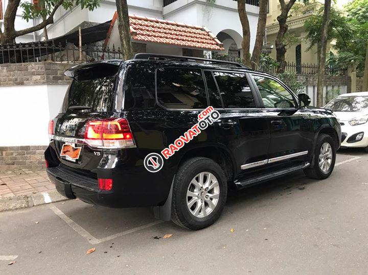 Cần bán xe Toyota Land Cruiser V8 5.7 2016, màu đen, xe nhập-3