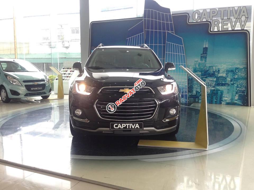 Cần bán Chevrolet Captiva Revv LTZ 2.4 AT đời 2018, màu đen, 879 triệu-0