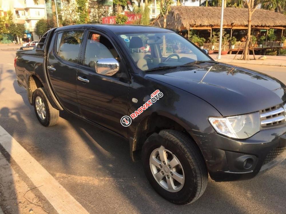 Cần bán gấp Mitsubishi Triton GLX đời 2013, nhập khẩu Thái Lan số sàn-3