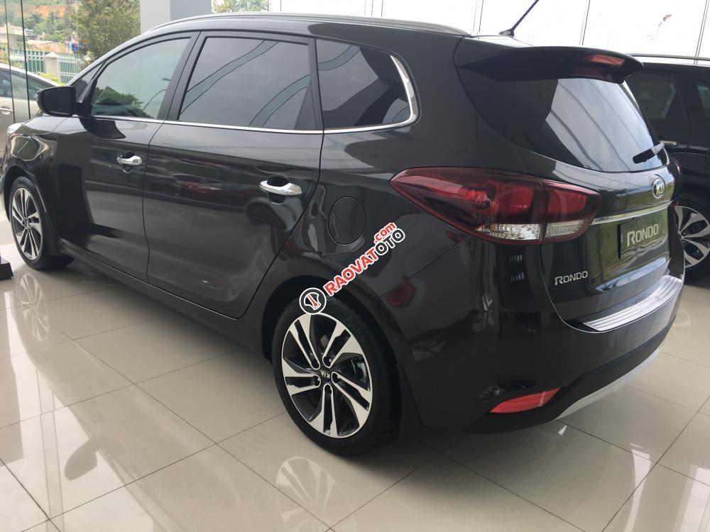 Bán ô tô Kia Rondo sản xuất 2018 màu đen, giá chỉ 609 triệu, Lh: 0966 199 109-2