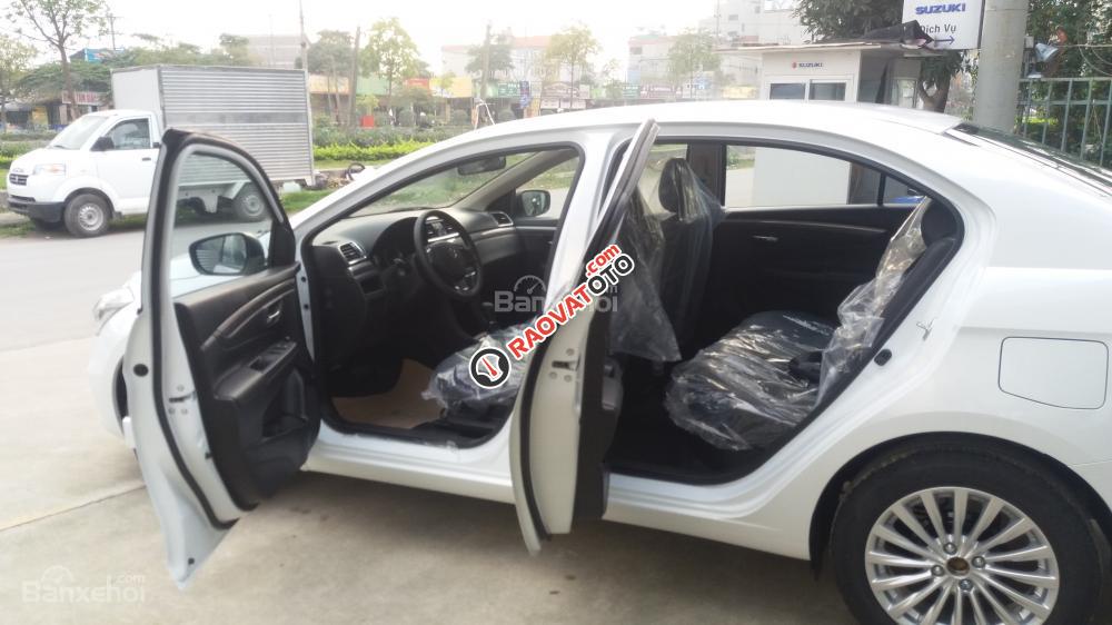 Cần bán xe Suzuki Ciaz năm 2018, màu trắng, nhập khẩu, xe giao ngay, Lh: 0985.547.829-5