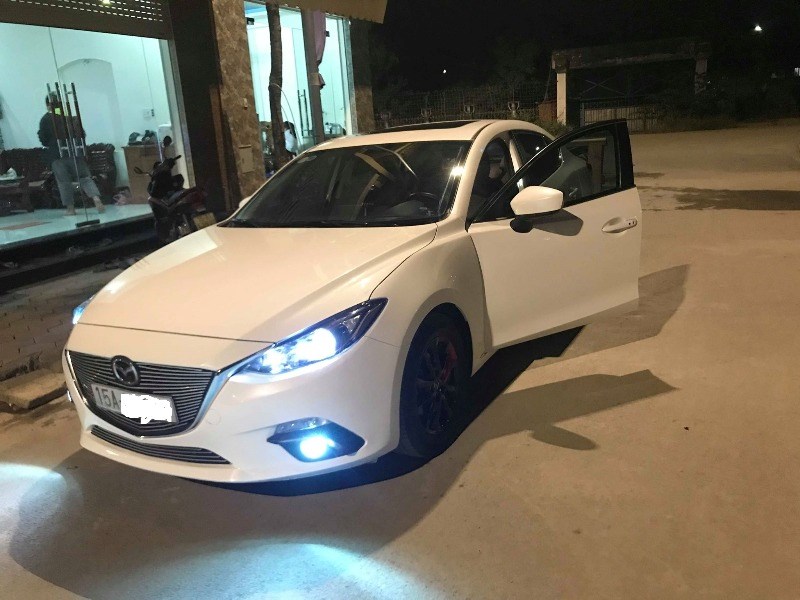 Bán Mazda 3 đời 2016, màu trắng, nhập khẩu chính hãng-5