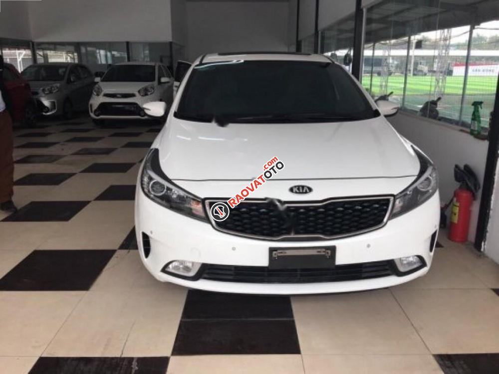 Cần bán xe Kia Cerato 1.6 AT đời 2016, màu trắng xe gia đình, 605tr-5