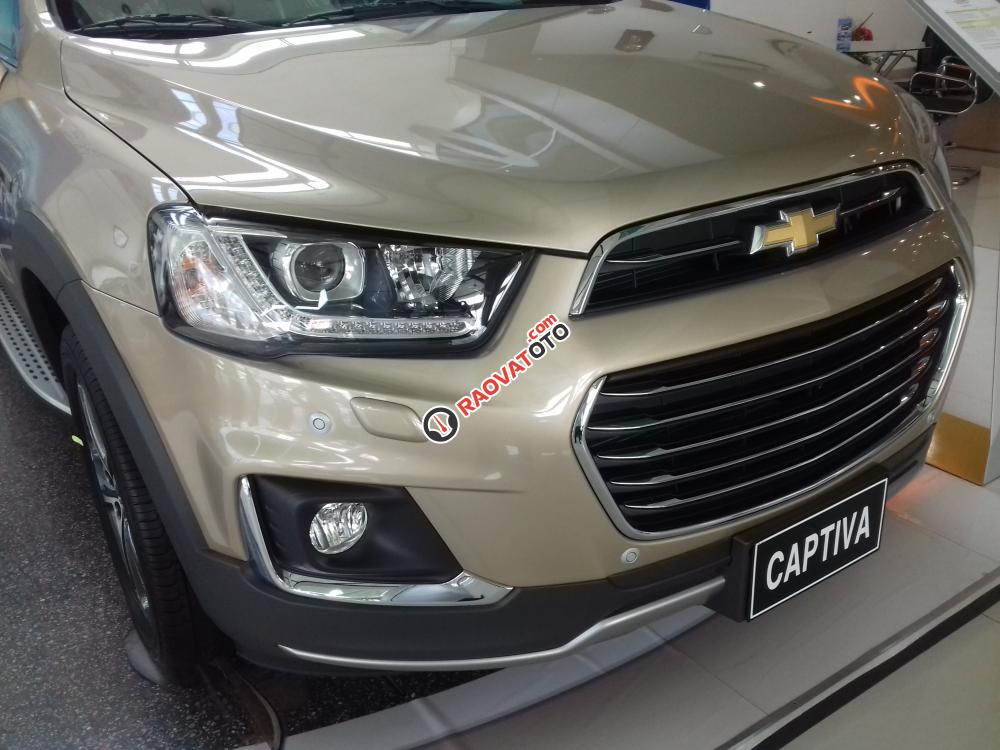 Bán ô tô Chevrolet Captiva Revv đời 2017, giá tốt-3