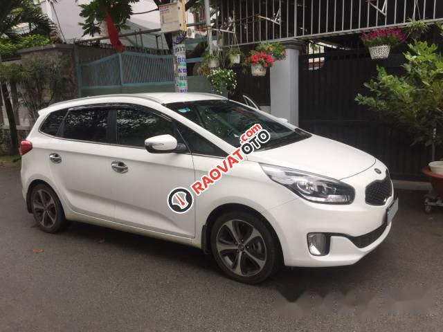 Cần bán xe Kia Rondo năm 2017, màu trắng-1