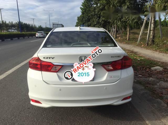 Bán xe Honda City năm 2015, màu trắng -5