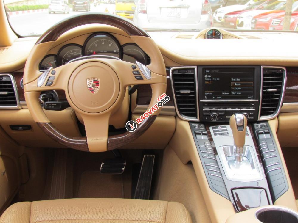 Bán xe Porsche Panamera 2010 màu xanh-6