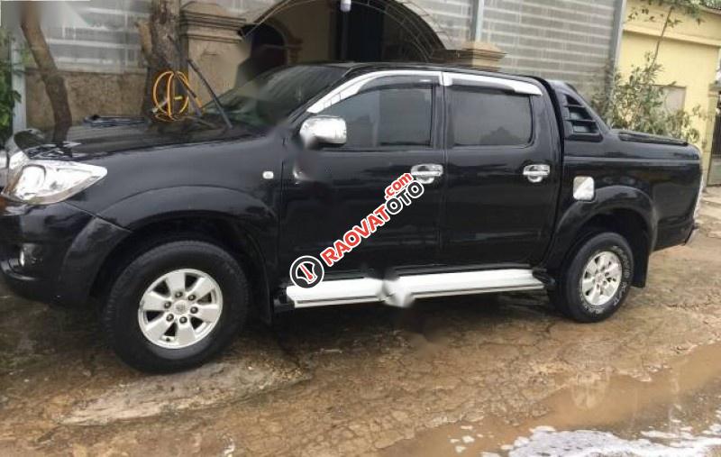 Xe Toyota Hilux 3.0G 4x4 MT đời 2010, màu đen, xe nhập số sàn, 402 triệu-5