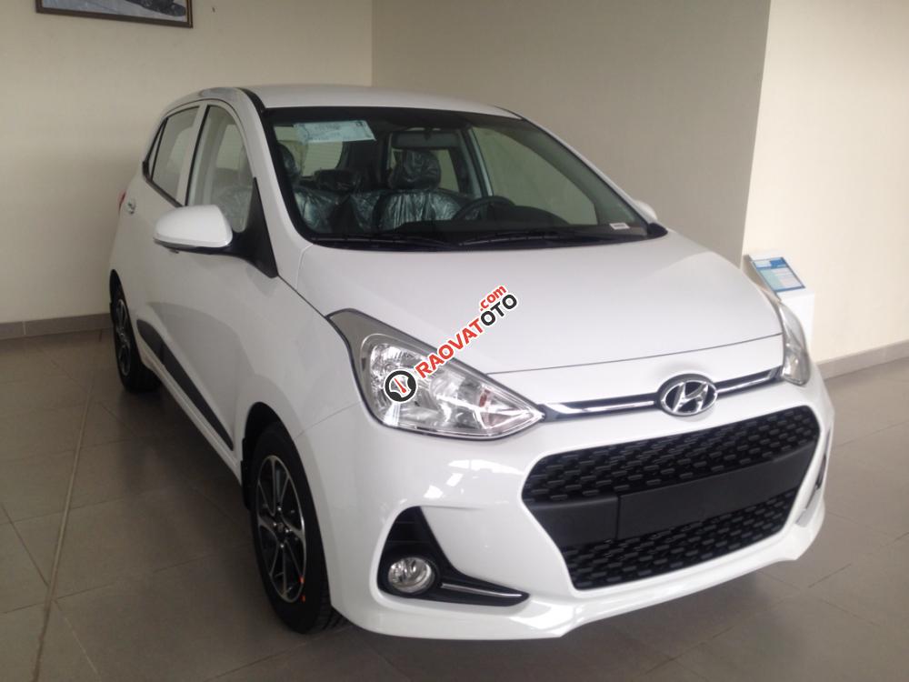 Hyundai Grand i10 AT 2017 màu trắng - Hỗ trợ tài chính lên đến 80%, LH: 0904488246 để nhận được hỗ trợ tốt nhất-1