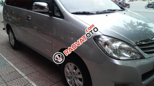 Bán xe Toyota Innova 2.0L, đời 2010 số sàn-1