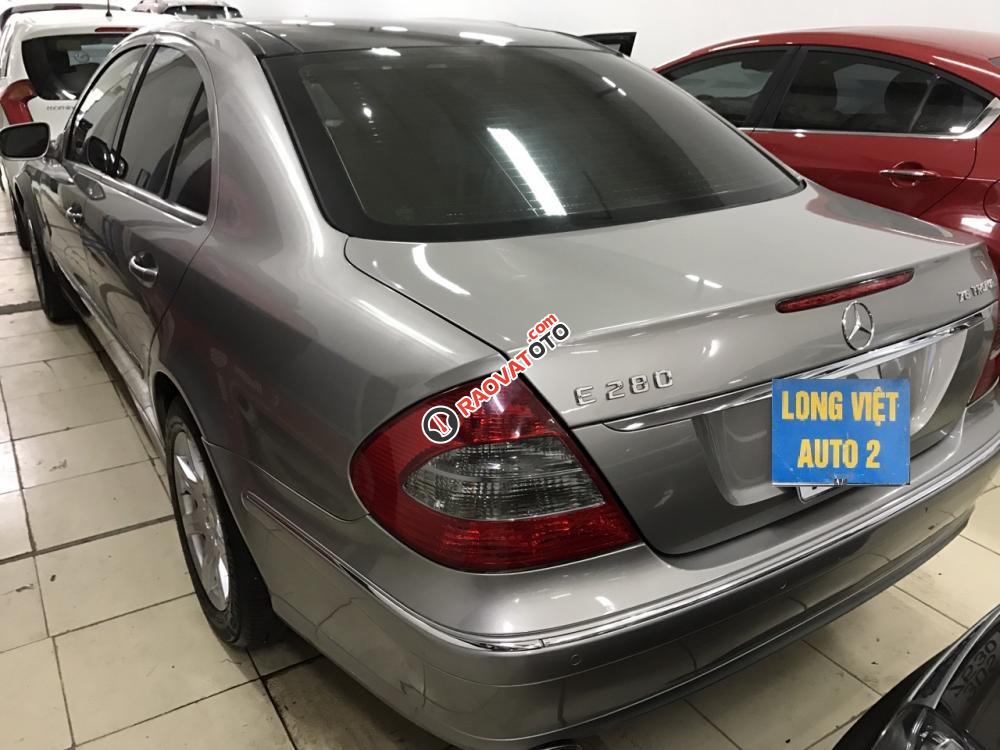 Bán Mercedes E280 đời 2008, màu xám-9