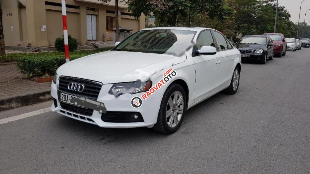 Cần bán xe Audi A4 2.0T sản xuất 2010, màu trắng, nhập khẩu nguyên chiếc, giá tốt-0