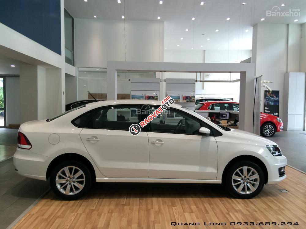 Polo Sedan Volkswagen xe thương hiệu Đức nhập khẩu, LH Quang Long 0933689294-16