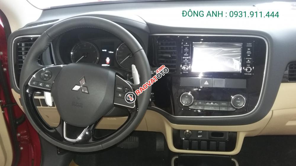 Bán xe Mitsubishi Outlander 2.0 CVT 2018 tại Đà Nẵng, màu đỏ - Lh: Đông Anh 0931.911.444-3