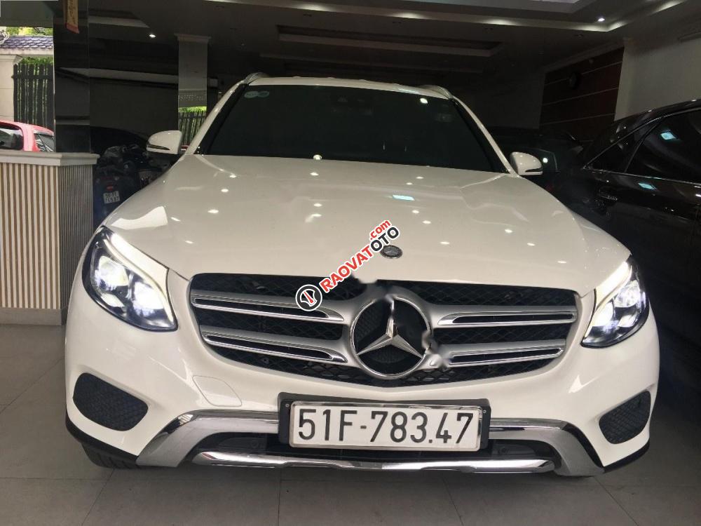 Cần bán xe Mercedes GLC 250 đời 2016, màu trắng, nhập khẩu nguyên chiếc-8