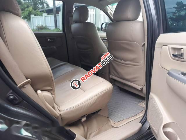 Bán xe Toyota Fortuner 2009, màu xám chính chủ, 630 triệu-2