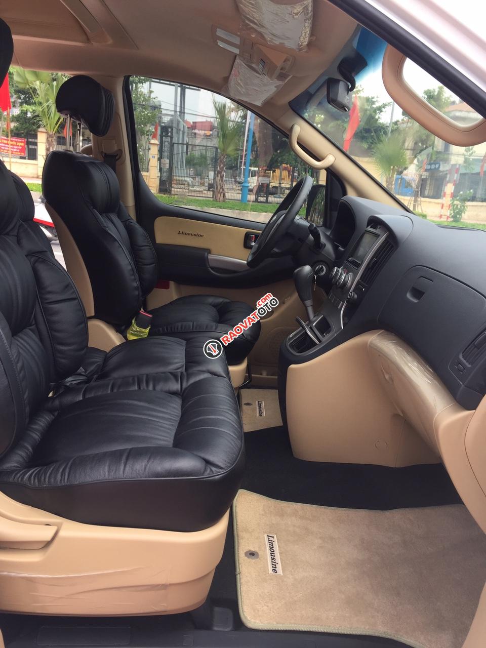 Cần bán xe Hyundai Starex Limosine đời 2013, đk 2017, máy dầu, nhập khẩu-6