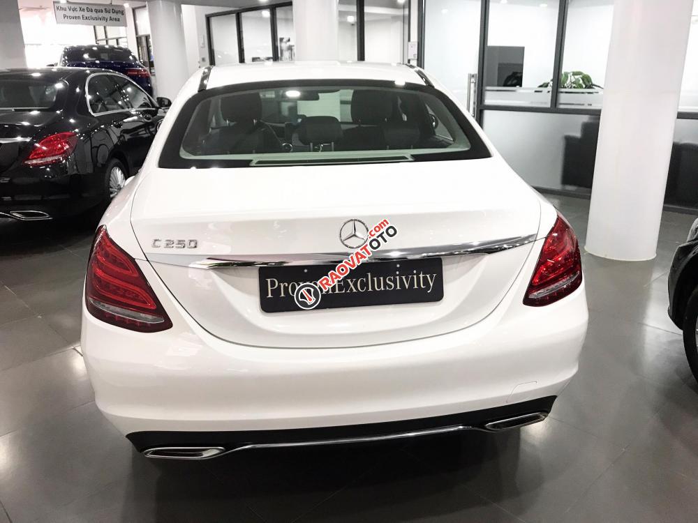 Bán Mercedes C250 2016, màu trắng-7