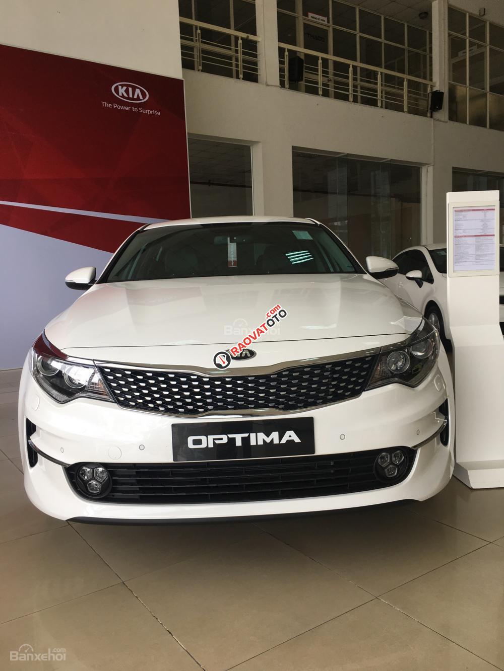 Chỉ với 110tr sở hữu ngay xe Kia Optima GAT đời 2016, có xe giao ngay, liên hệ ngay để có mức giá tốt nhất-0