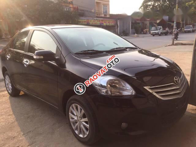 Cần bán gấp Toyota Vios đời 2010, màu đen-1