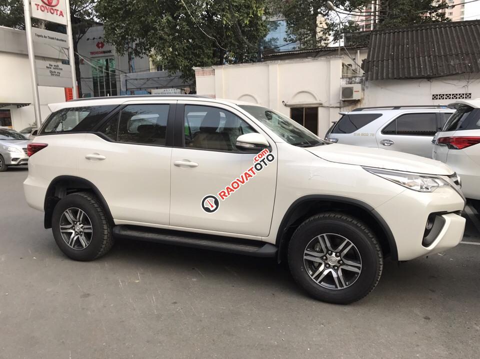 Bán xe Toyota Fortuner G năm 2018, màu trắng, nhập khẩu nguyên chiếc, giá tốt-1