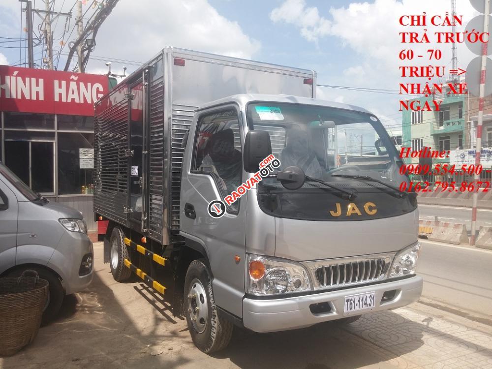 Bán xe tải Jac 2T4, trả góp 90%, thủ tục nhanh gọn-0