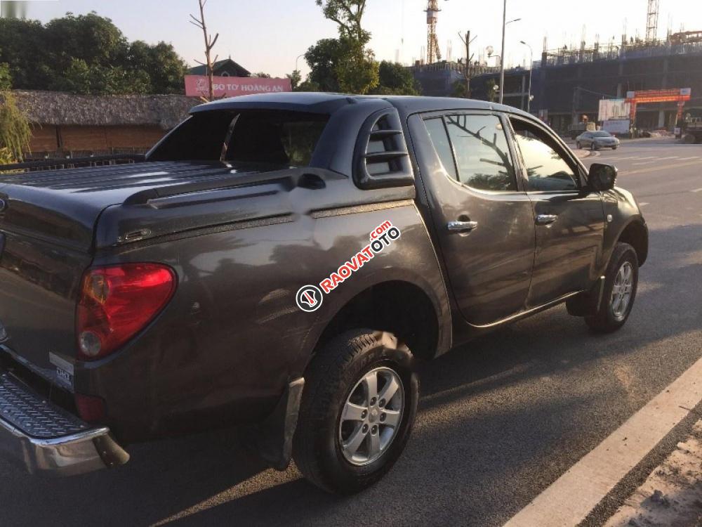 Cần bán gấp Mitsubishi Triton GLX đời 2013, nhập khẩu Thái Lan số sàn-2