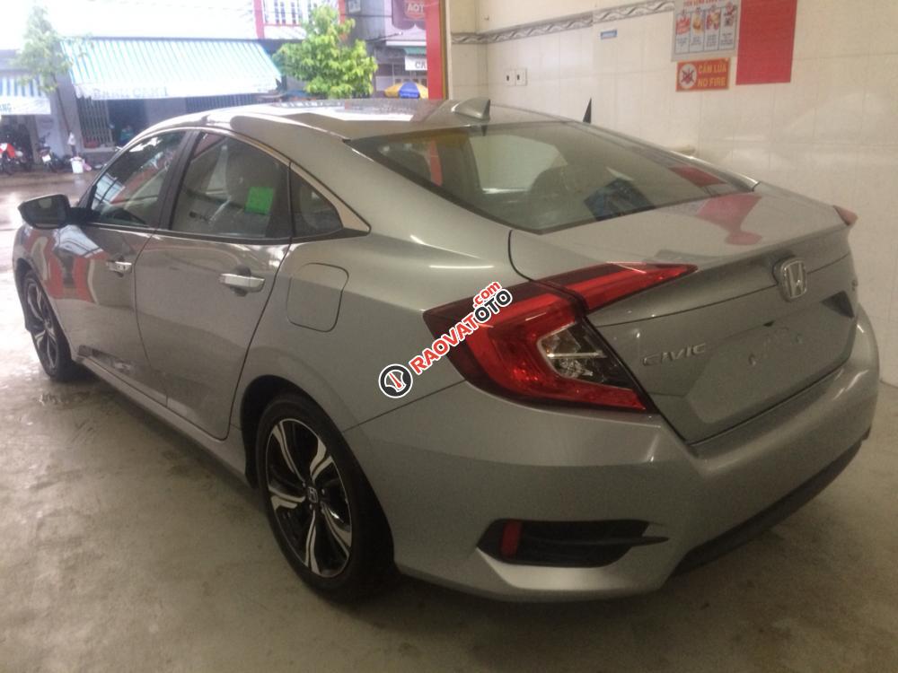 Bán xe Honda Civic 1.5 VTEC Turbo đời 2017, màu bạc, nhập khẩu, 898tr-4