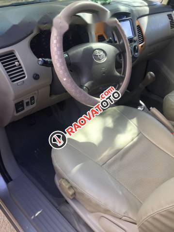 Cần bán gấp Toyota Innova G đời 2011, giá chỉ 495 triệu-4