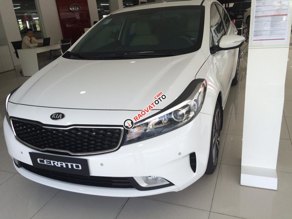 Bán ô tô Kia Cerato 1.6 AT năm 2018, màu trắng-0