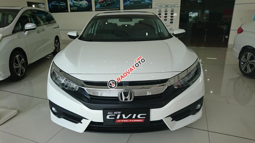 Honda Civic đời 2018, nhập khẩu nguyên chiếc, cá tính mạnh mẽ-1