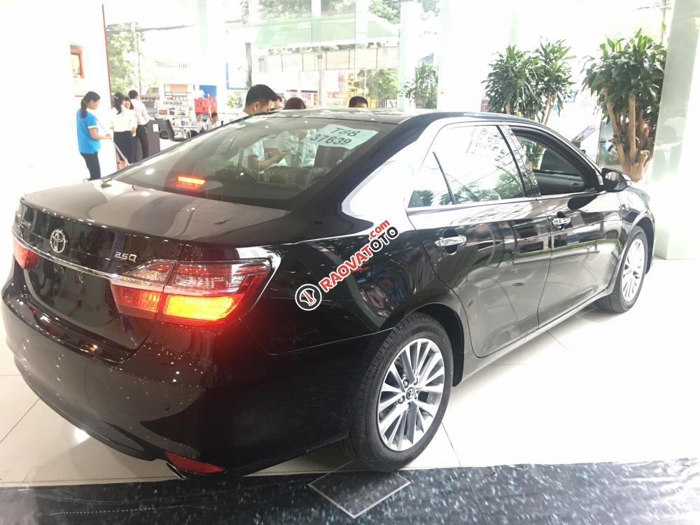 Bán xe Toyota Camry 2.0E 2017, màu đen, đủ màu giao ngay, giá tốt nhất tại Hà Nội-2