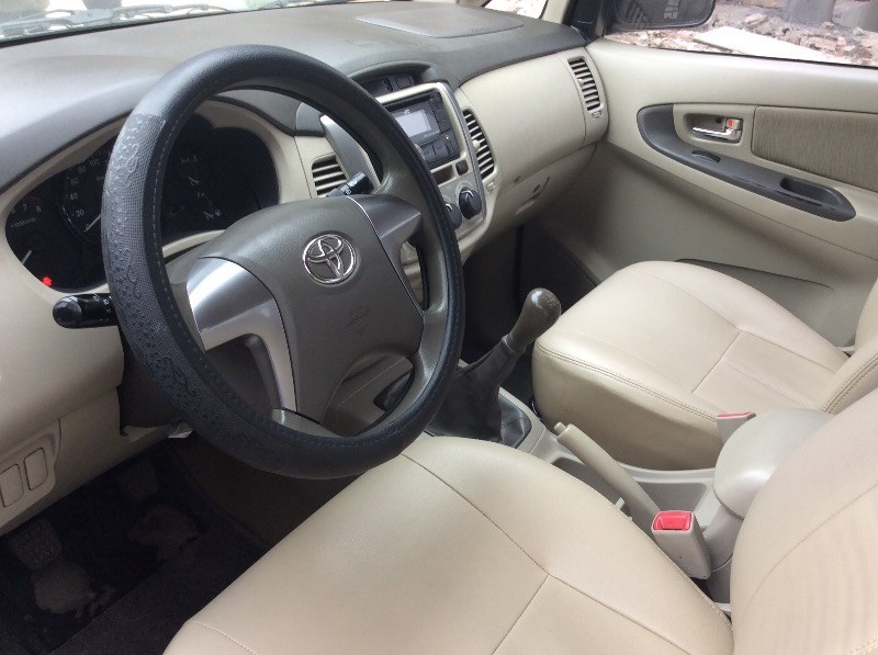 Bán ô tô Toyota Innova 2014, nhập khẩu, 575tr-4