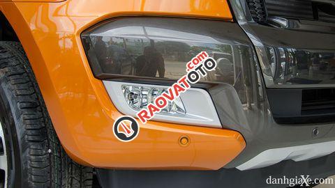 Bán xe Ford Ranger Wildtrak 3.2 4x4 2018, màu cam, xe nhập-6