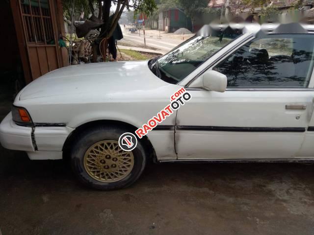 Bán Toyota Camry đời 1990, màu trắng, 30tr-1