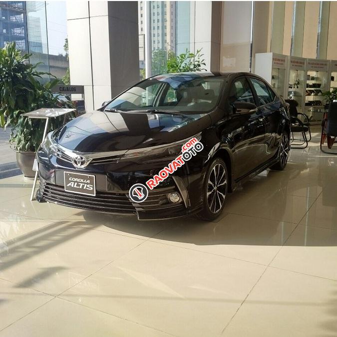 Bán Toyota Corolla Altis 1.8 AT 2018, mẫu xe toàn cầu, có đủ màu, khuyến mãi lớn, giao xe ngay-1